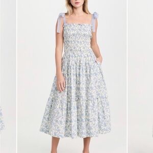 En Saison Egret Dress